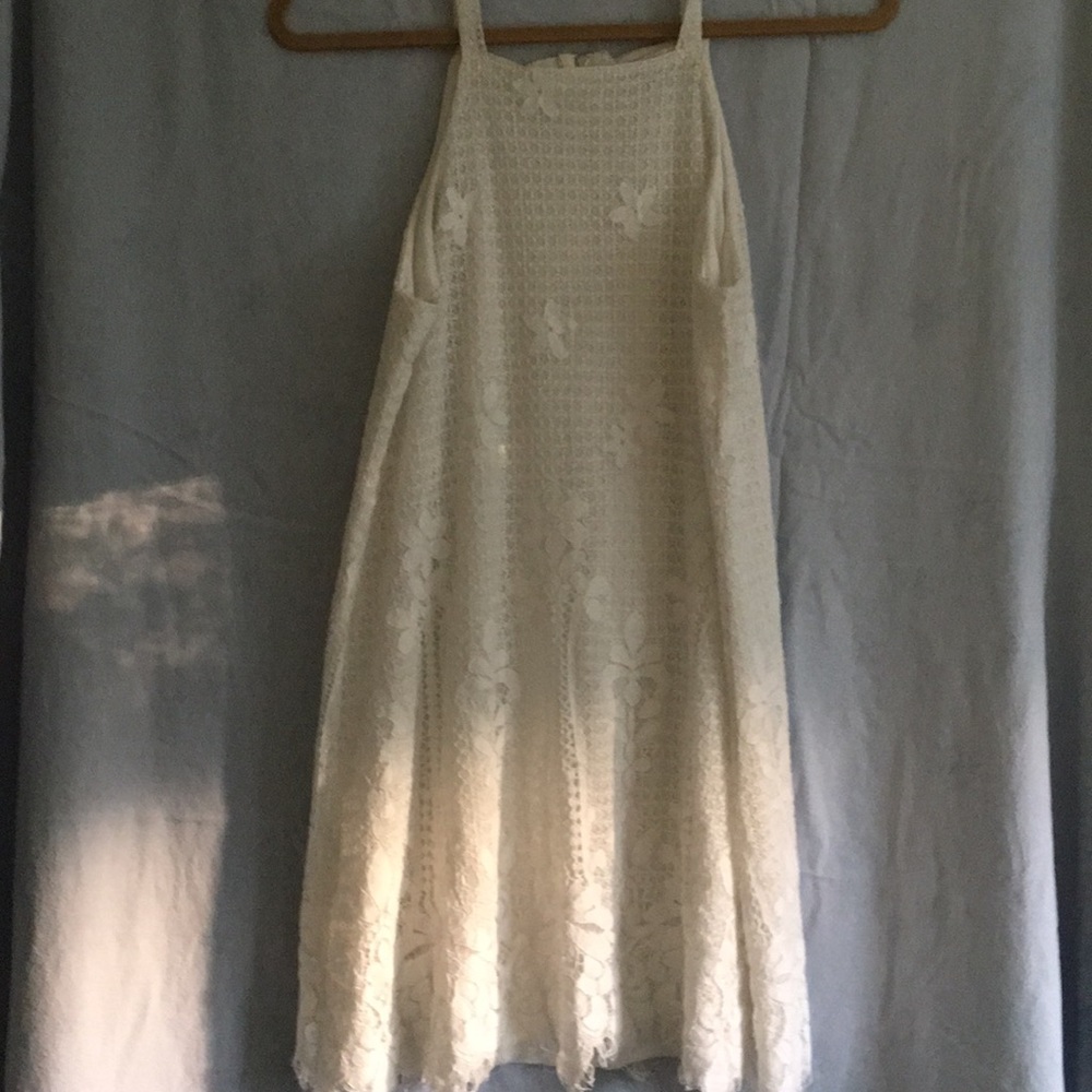 White lace dress